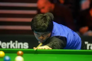 Ding Junhui China Uk Championships 2005 Print