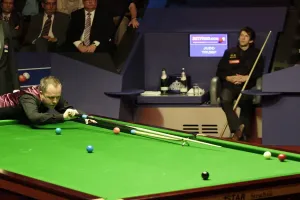 The Crucible Sheffield Prints: John Higgins At The Table