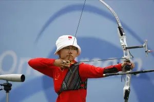 Ling Chen China Women's Archery Print