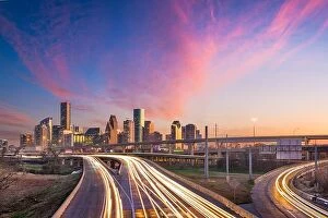Images Dated 28th January 2018: Houston, Texas, USA downtown skyline over the highways at dusk