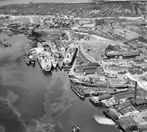 Middle Docks & Engineering Co Ltd Ship Repair Yard Print, 1947