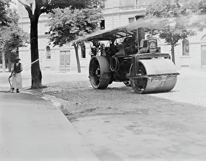 Compressor roller on a Florence road