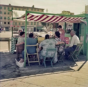 Images Dated 18th May 2015: Drinks kiosk in a square in Livorno