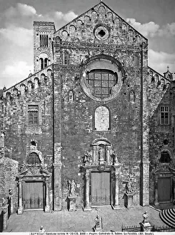 Rose Window Decoration Prints: Faade of the Cathedral of Bari