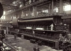 Industrial Machinery Prints: The image shows the first engine DL6512