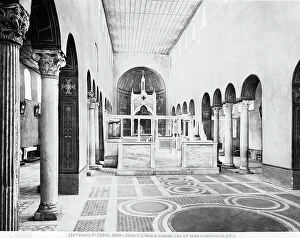 Images Dated 1st June 2009: Interior of the Church of Santa Maria in Cosmedin in Rome