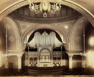 Interior of New York's Synagogue