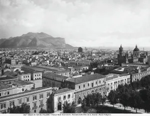 Palermo Cityscape Prints: Panoramic view of the city of Palermo