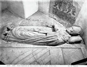 Images Dated 26th August 2008: Sepulchral statue of Cardinal Cristoforo Moroni, conserved in the Vatican Grottoes, St