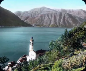 European Lakeside Villages Prints: Der Comer See