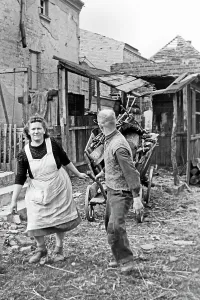 Lebus an der Oder Print: A Couple with Firewood on a Handcart