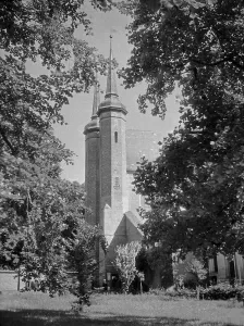Danzig Oliva Print: Bishops Church View
