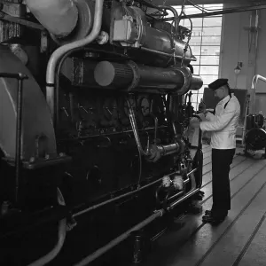 Marineschule Wesermünde Print: Sailor at Ship Engine Training