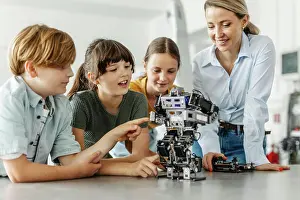 Framed Print : Elementary School Robotics Print Framed Print : Elementary School Robotics Print