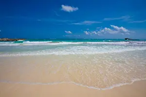 Turquoise Ocean Views Prints: Idyllic Beach