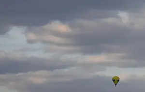 Hot Air Balloon Ride Prints: Air ballone