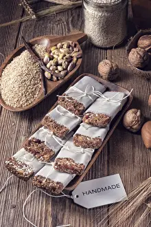 Amaranth Bar Prints: Bar of amaranth