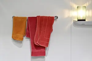 Uninhabited Bathroom Scene Prints: Bath towels