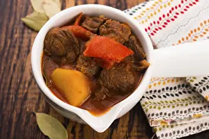 Meat Nutrition Facts Prints: Beef stew