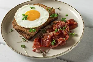 Light Colored Background Photo Prints: Breakfast, fried egg with bacon