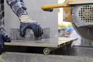 Stone Cutter Tool Prints: Bricklayer at the stone cutter
