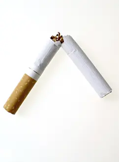 Broken Cigarette Prints: Broken cigaret