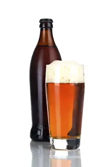 Beer Glasses Prints: Brown ale