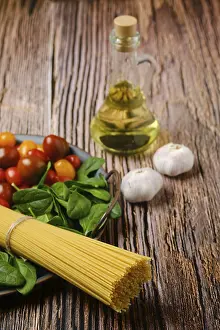 Organic Vegetable Ingredients Prints: A bunch of raw spaghetti with spinach