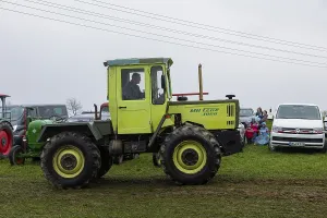 Classic Car Show Prints: Tractor Pulling