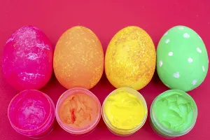 Christian Easter Traditions Prints: Multi-colored Easter eggs