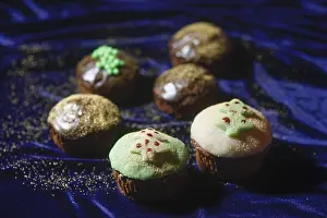 Christmasy Pastry Recipes Prints: Chocolate muffins