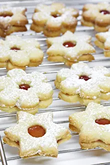 Christmas Biscuits Prints: Christmas biscuits, Spitzbuben