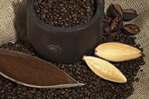 Roasted Coffee Beans Prints: Coffee beans