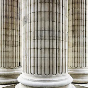 Classicistic Exterior View Prints: Columns in Paris