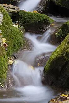 Waterfall Landscape Prints: Cool water streaming down