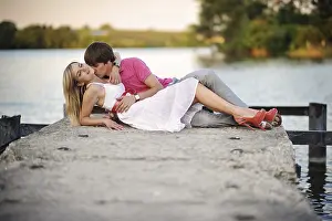 Couple Sunset Prints: Couple on sunset