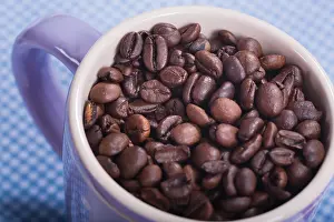 Coffee Bean Close Up Prints: Cup with coffee beans