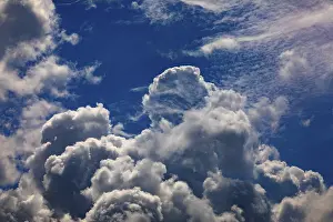 Cumulus Humilis Cloud Prints: Dramatic cloudscape with (cumulus) clouds