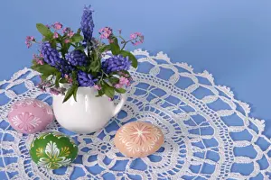 Colorful Flowers Prints: Easter setting