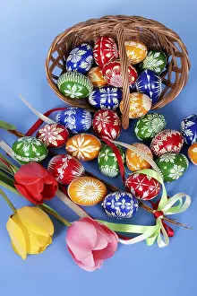 Colorful Easter Decoration Prints: Easter setting