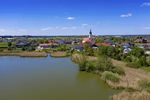 Upper Bavaria Castle Prints: Eiselfing, with Eiselfinger pond