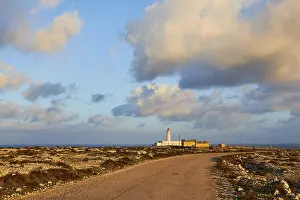 Evening Light Sicily Prints: Evening light, lighthouse, wide angle