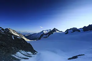 Atmospheric Light Photography Prints: Evening mood at the Studergletscher