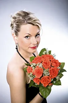 Decorative Headdress Prints: A example of bride hairstyle
