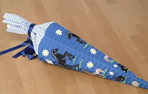 Back To School Hints Prints: First day at school