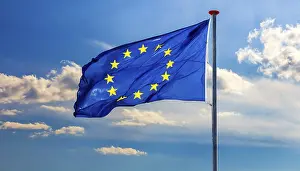 Blue Sky Flag Photo Prints: The flag of the EU flutters in the wind