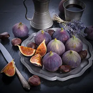 Tropical Fruit Photography Prints: Fresh figs