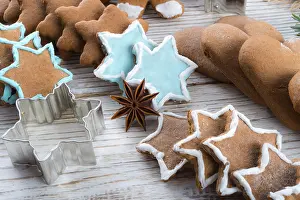 Gingerbread Dessert Prints: Gingerbread