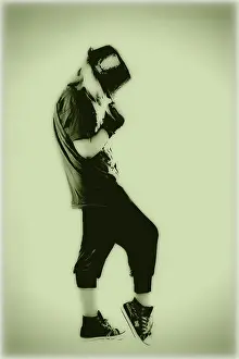 Monochromatic Fashion Prints: Girl posing with a hat, image processing