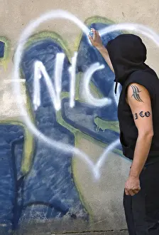 Graffiti Art Prints: Graffiti sprayer at work